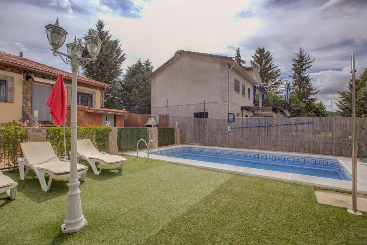 Casa Rural Higueras Santa Maria de la Alameda Luaran gambar