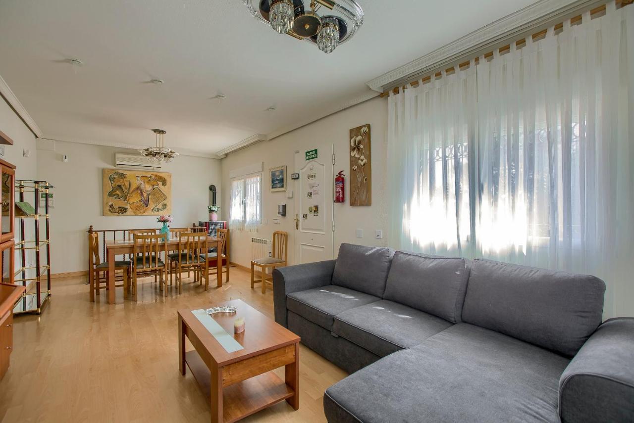 Casa Rural Higueras Santa Maria de la Alameda Luaran gambar